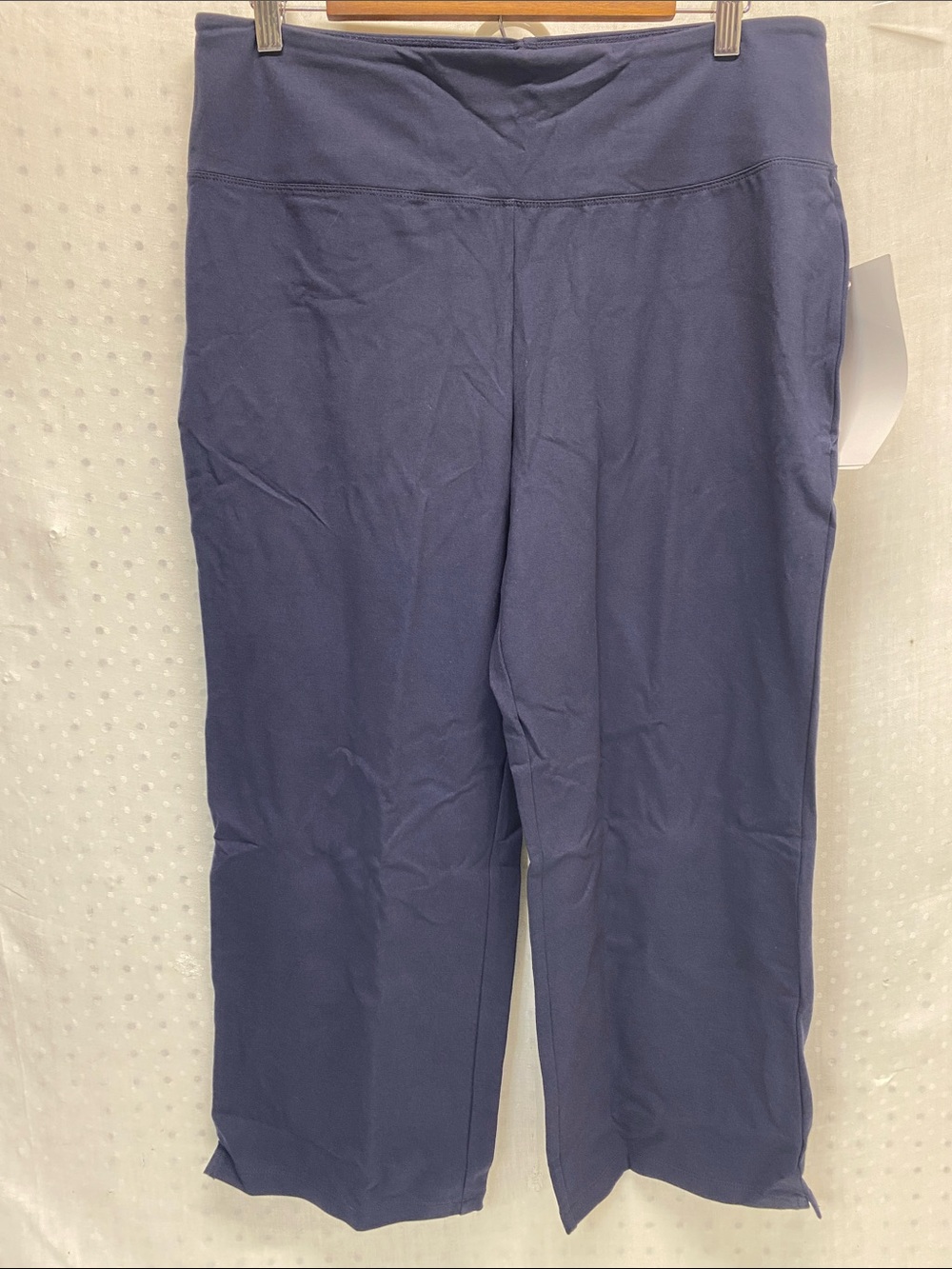 Women with Control Navy Capris Wide-Leg Pull-On Pants